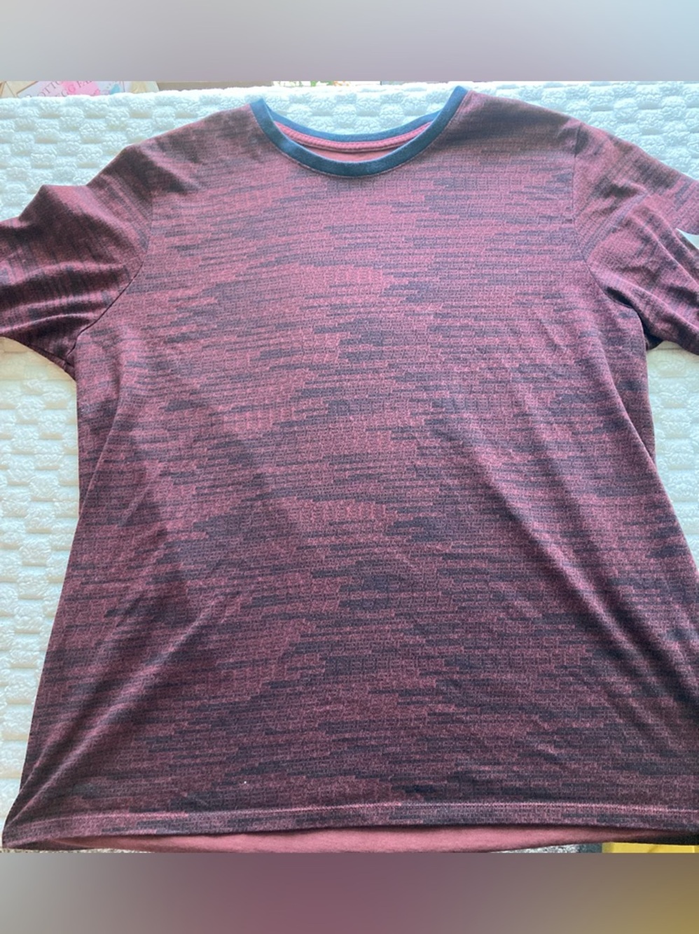 Nike Men's Heathered Maroon Short-Sleeve Crew Tee